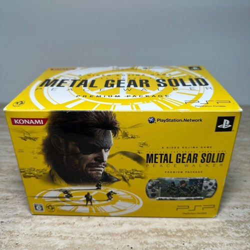 Sony psp3000 metal gear - gear, solid